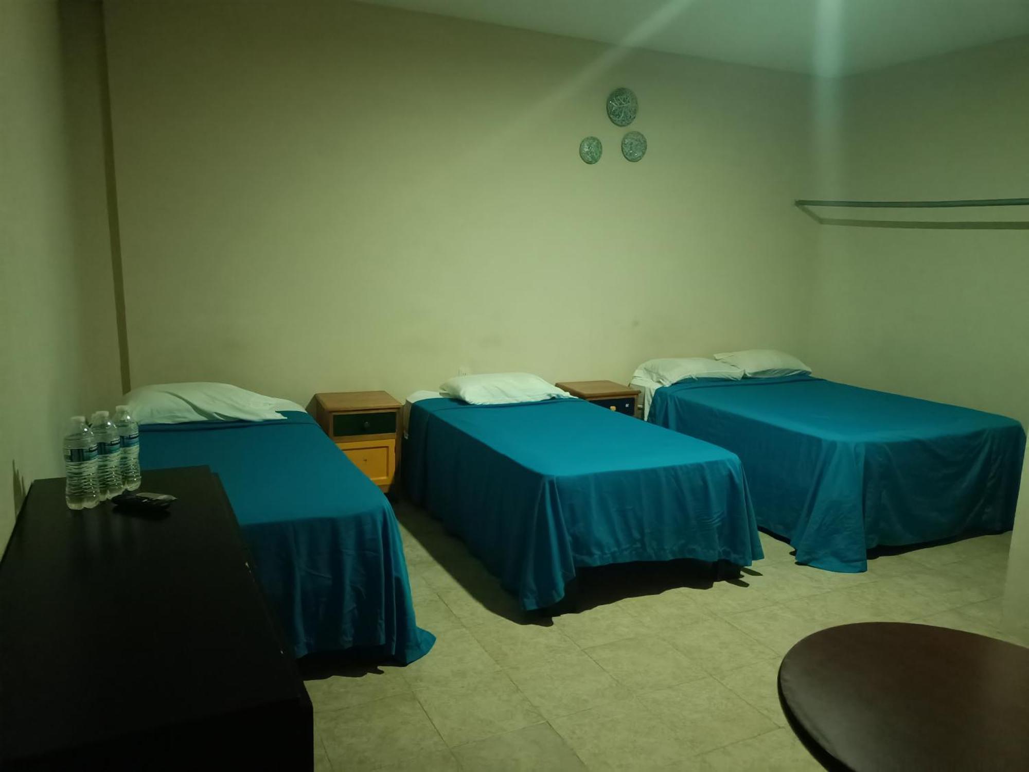 Estancia Santa Fe Celaya  Exteriör bild